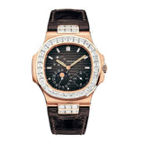 Patek Philippe Nautilus 5724R-001 Rose Gold Diamond Bezel Self-Winding
