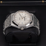 Audemars Piguet Royal Oak 41mm Ref. 15400ST.OO.1220ST.02 Stainless Steel White Dial