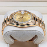 Rolex Day-Date 36 ref. 18238 Champagne Diamond Dial Fluted Bezel 18k Yellow Gold President Bracelet