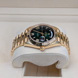 Rolex Day-Date 40 228238-0069 Green Ombré Dial 18kt Yellow Gold President 40mm